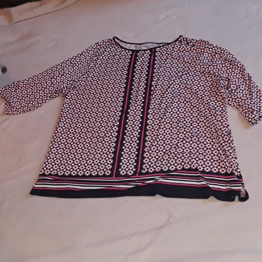 Pull over 3 quarter sleeve  blouse